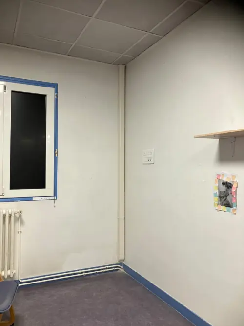 Climatisation à Maisons-Laffitte : salle de dortoir de l'école maternelle